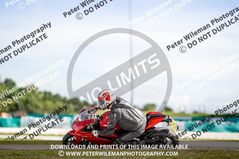 Sepang;event digital images;motorbikes;no limits;peter wileman photography;trackday;trackday digital images